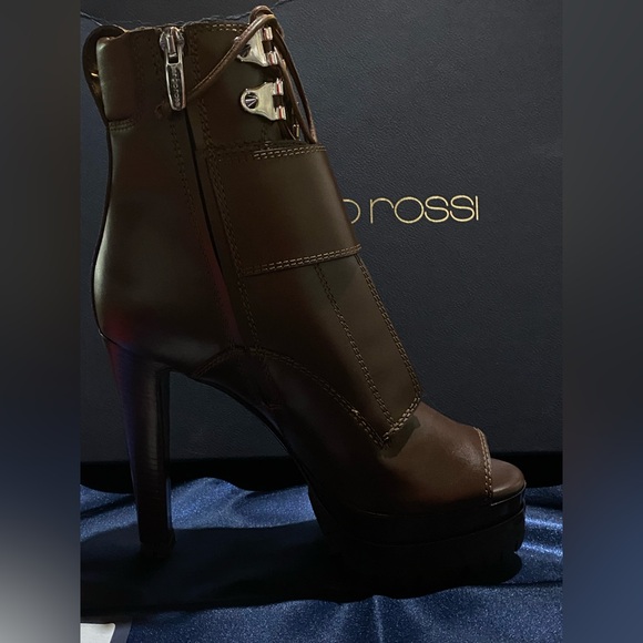 Sergio Rossi Brown Leather High Heel Ankel Boots - Picture 7 of 13